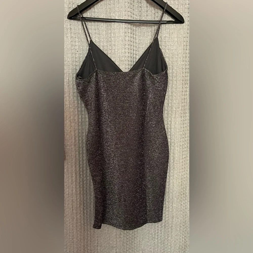 Shimmery glitter dress - Picture 2 of 3